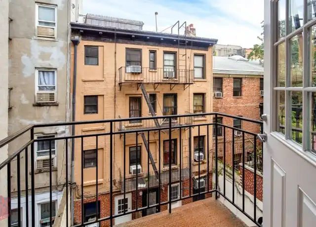 Property at 218 Avenue A Unit 3, New York, NY, 10009, 2 beds, 1 bath, [object Object]