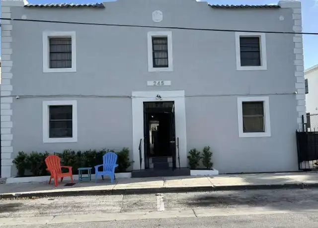 Property at 245 NW 32nd St Unit 4, Miami, FL, 33127, 2 beds, 1 bath, [object Object]