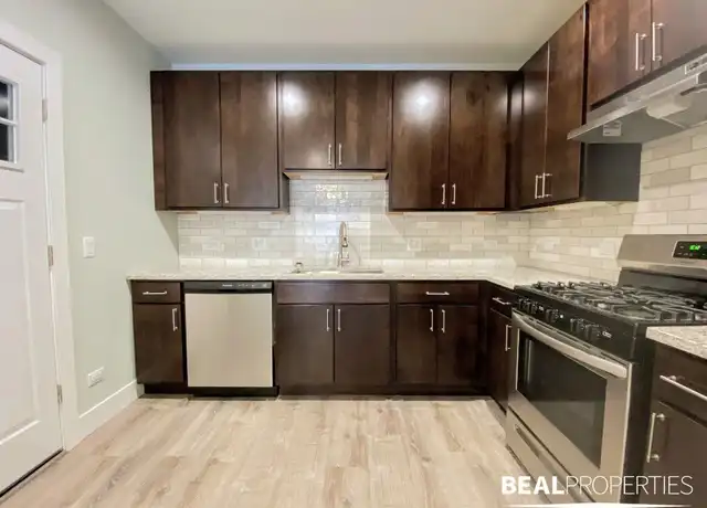 Property at 1147 Maple Ave Unit 2, Evanston, IL, 60202, 2 beds, 1 bath, [object Object]
