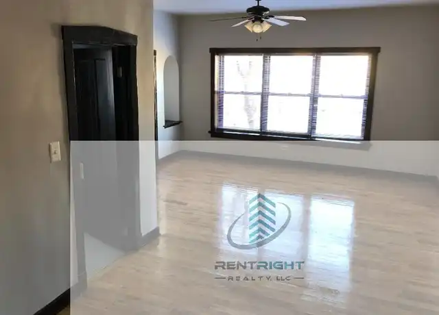 Property at 4019 W Irving Park Rd, Chicago, IL, 60641, 0 beds, 1 bath, [object Object]
