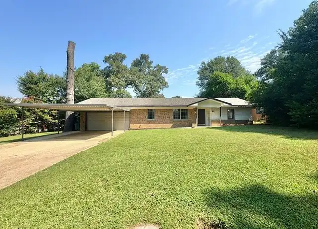 Property at 2700 Brentwood Dr, Tyler, TX, 75701, 3 beds, 2 baths, [object Object]