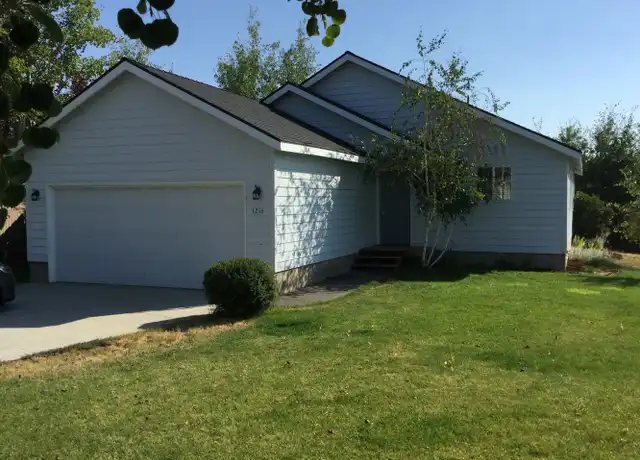 Property at 1214 NE Glacier Ridge Rd, Bend, OR, 97701, 3 beds, 2 baths, [object Object]