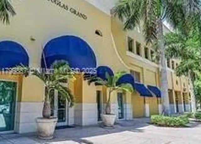 Property at 50 Menores Ave #412, Coral Gables, FL, 33134, 0 beds, 1 bath, [object Object]