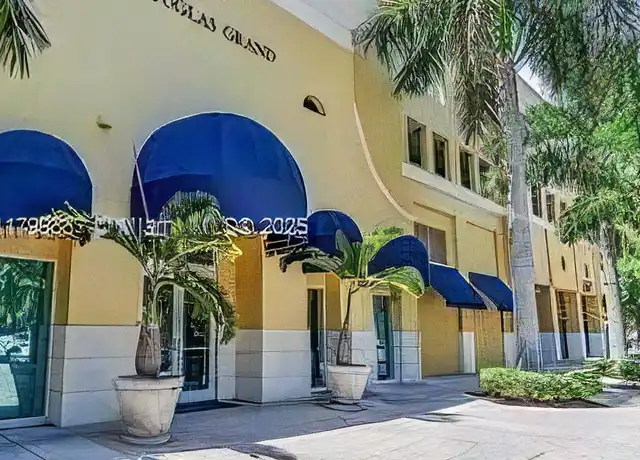 Property at 50 Menores Ave #412, Coral Gables, FL, 33134, 0 beds, 1 bath, [object Object]