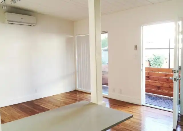 Property at 653 Silver Lake Blvd Unit 05, Los Angeles, CA, 90026, 1 bed, 1 bath, [object Object]