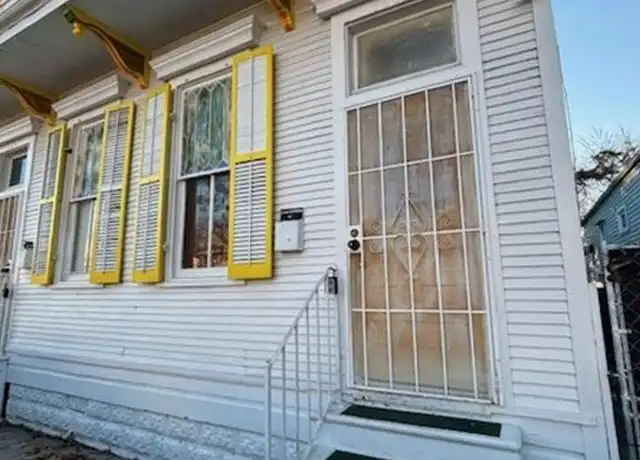 Property at 1668 Paul Morphy St, New Orleans, LA, 70119, 2 beds, 1 bath, [object Object]