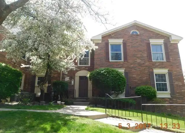 Property at 6286 Pepper Hill St, West Bloomfield, MI, 48322, 3 beds, 2 baths, [object Object]