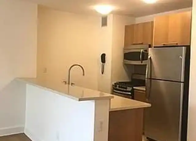 Property at 400 W 63rd St Unit 705, New York, NY, 10069, 1 bed, 1 bath, [object Object]