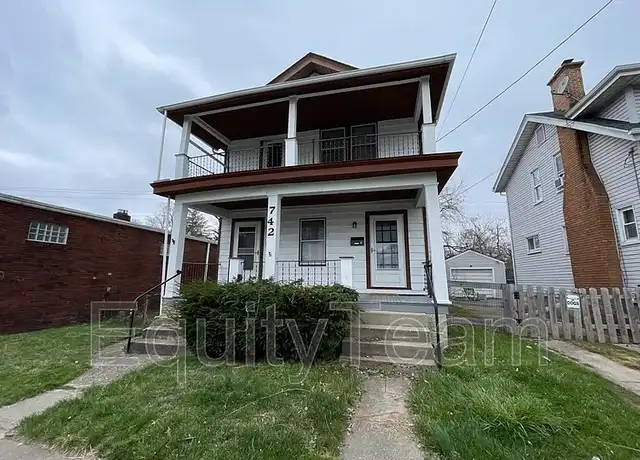 Property at 742 Arlington Ave Unit 01, Cincinnati, OH, 45215, 2 beds, 1 bath, [object Object]