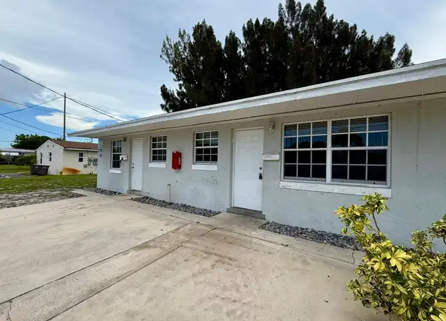 Property at 4306 Greenwood Ave, West Palm Beach, FL, 33407, 1 bed, 1 bath, [object Object]