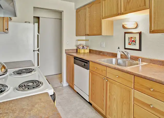 Property at Andorra - 22817 Lakeview Dr, Mountlake Terrace, WA, 98043, 1-2 bed, 1 bath, [object Object]