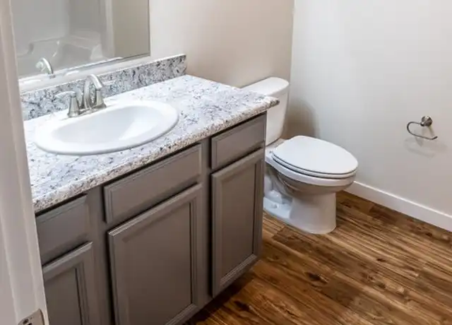 Property at Canyon View - 3200 SW Perkins Ave, Pendleton, OR, 97801, 2 beds, 2 baths, [object Object]