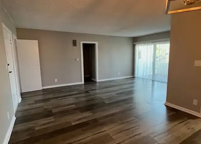 Property at 6210 Reseda Blvd Unit 6210-209, Reseda, CA, 91335, 1 bed, 1 bath, [object Object]