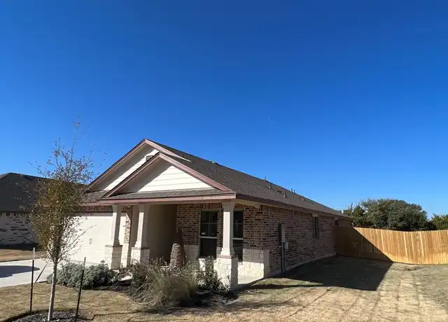 Property at 108 Cinnamon Loop, Burnet, TX, 78611, 3 beds, 2 baths, [object Object]