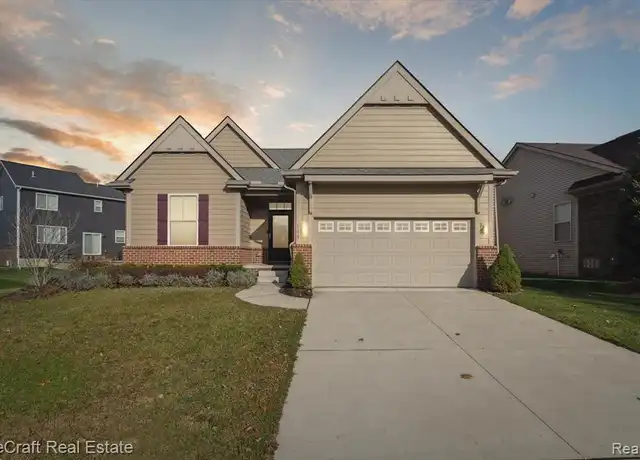 Property at 8155 Stamford Dr, Ypsilanti, MI, 48198, 3 beds, 2 baths, [object Object]