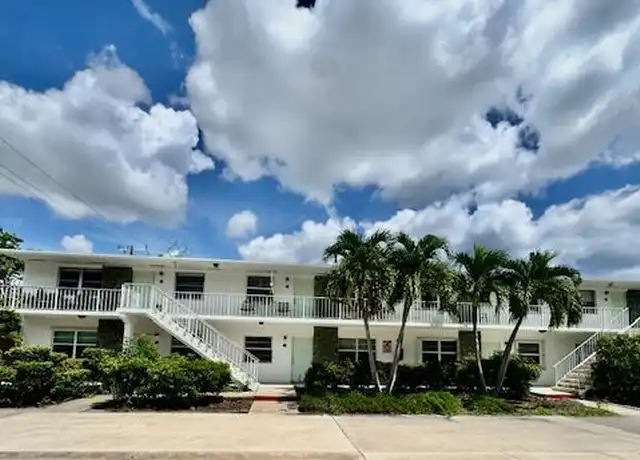 Property at 500 1st Ave S #102, Lake Worth Beach, FL, 33460, 2 beds, 1 bath, [object Object]