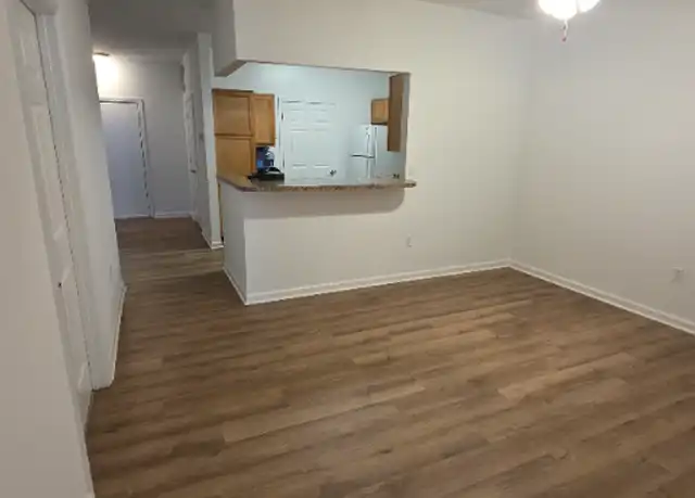 Property at 5000 Hood Cir Unit 103, Martinsburg, WV, 25403, 1 bed, 1 bath, [object Object]