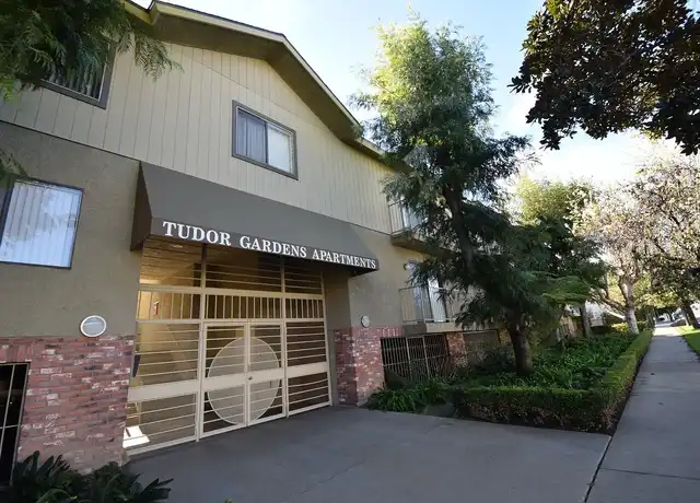 Property at 15144 Burbank Blvd, Sherman Oaks, CA, 91411, 1 bed, 1 bath, [object Object]