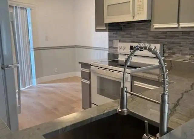Property at 9816 Nob Hill Ct #9816, Sunrise, FL, 33351, 2 beds, 2 baths, [object Object]