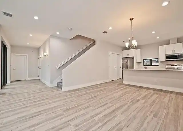 Property at 120 NE 12th St, Fort Lauderdale, FL, 33304, 3 beds, 2.5 baths, [object Object]