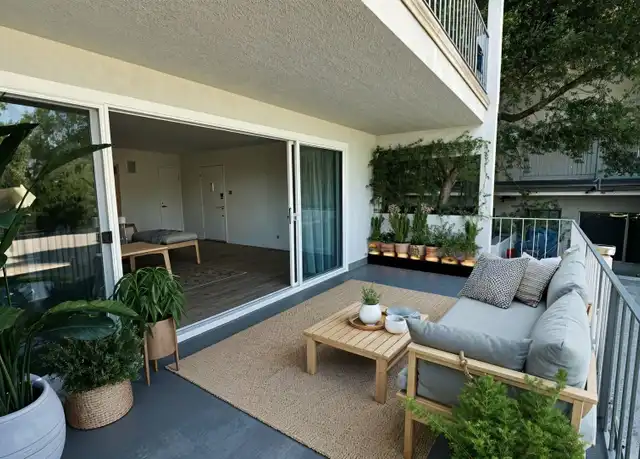 Property at 2849 Waverly Dr, Los Angeles, CA, 90039, 1 bed, 1 bath, [object Object]