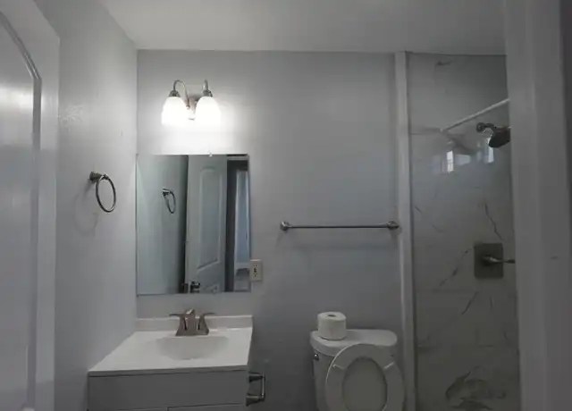 Property at 319 California St, Salinas, CA, 93901, 1 bed, 1 bath, [object Object]