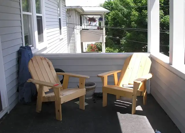 Property at 244 Robbins St Unit B, Waltham, MA, 02453, 2 beds, 1 bath, [object Object]