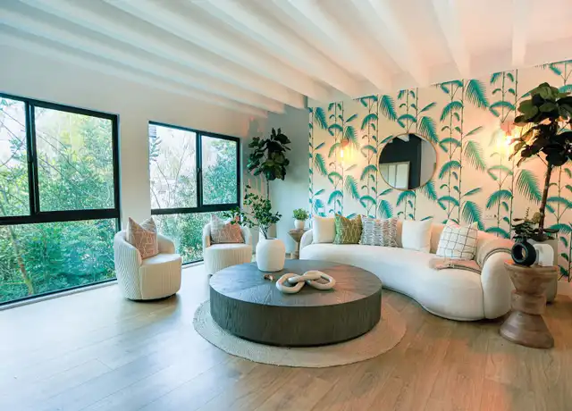 Property at 319 Heliotrope Ave, Corona Del Mar, CA, 92625, 2 beds, 2 baths, [object Object]