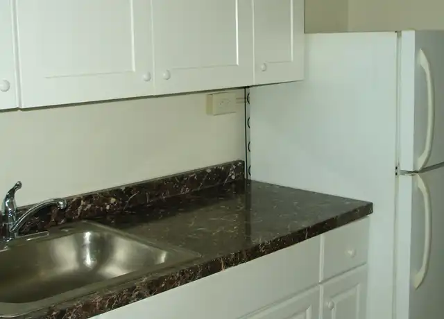 Property at 403 W James St #12, Lancaster, PA, 17603, 2 beds, 1 bath, [object Object]