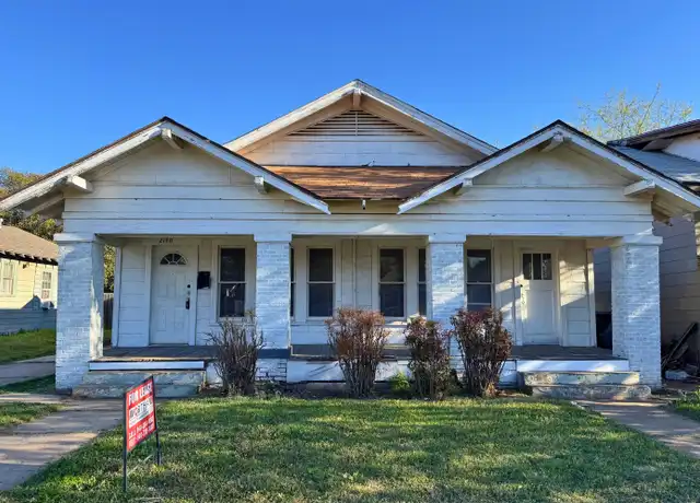 Property at 2140 Avenue F, Wichita Falls, TX, 76309, 3 beds, 2 baths, [object Object]