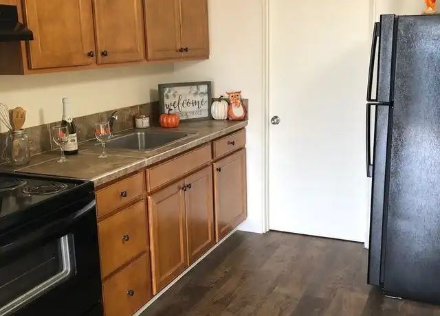 Property at 13855 SW Farmington Rd Unit 230, Beaverton, OR, 97005, 1 bed, 1 bath, [object Object]