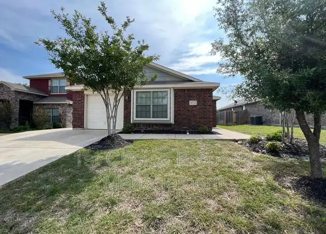 Property at 4212 Mantis St, Fort Worth, TX, 76106, 3 beds, 2 baths, [object Object]