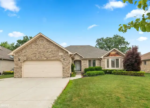 Property at 53638 Springhill Meadows Dr, Macomb, MI, 48042, 3 beds, 2.5 baths, [object Object]