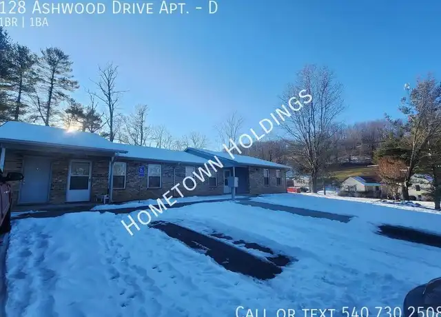 Property at 128 Ashwood Dr Unit D, Tazewell, VA, 24651, 1 bed, 1 bath, [object Object]
