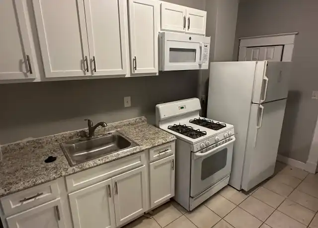 Property at 3232 Presstman St, Baltimore, MD, 21216, 3 beds, 1 bath, [object Object]