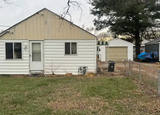 Property at 2013 S Winston St, Peoria, IL, 61605, 2 beds, 1 bath, [object Object]