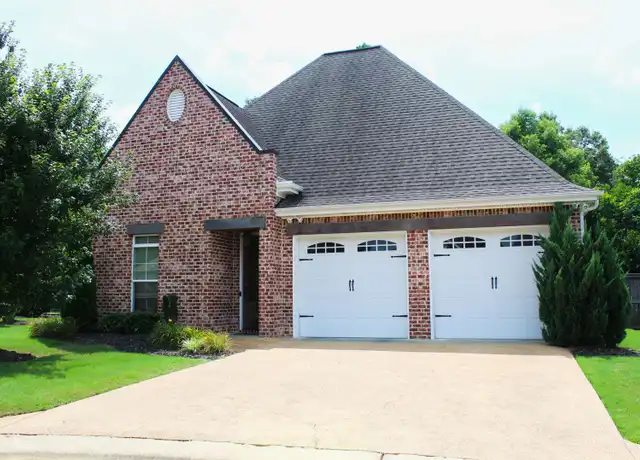 Property at 104 Shotts Ave, Starkville, MS, 39759, 3 beds, 2 baths, [object Object]