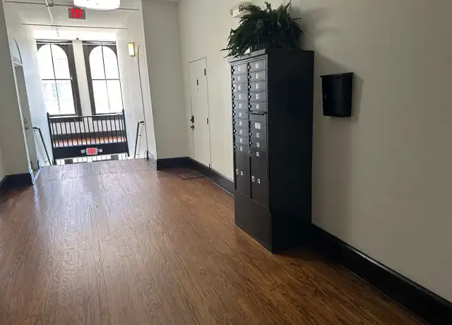 Property at 25 W Bank St Apt 4, Petersburg, VA, 23803, 1 bed, 1 bath, [object Object]