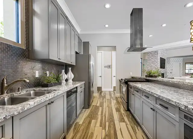 Property at La Verne Village Luxury Apartment Homes - 2855 Foothill Blvd, La Verne, CA, 91750, 1 bed, 1 bath, [object Object]