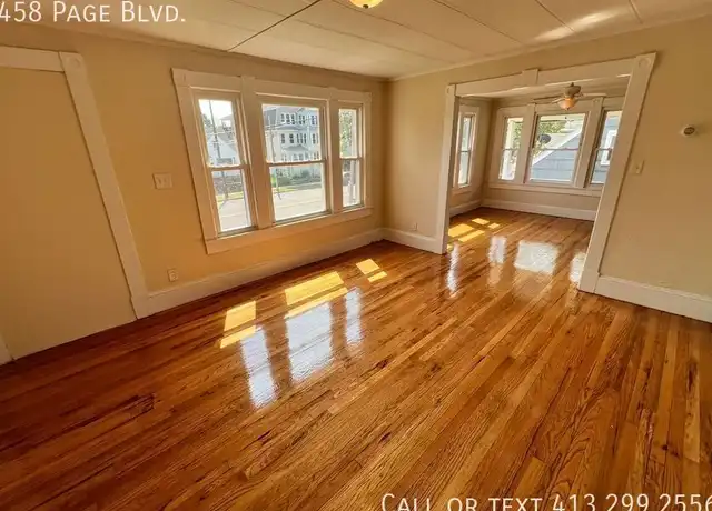 Property at 458 Page Blvd, Springfield, MA, 01104, 2 beds, 1 bath, [object Object]