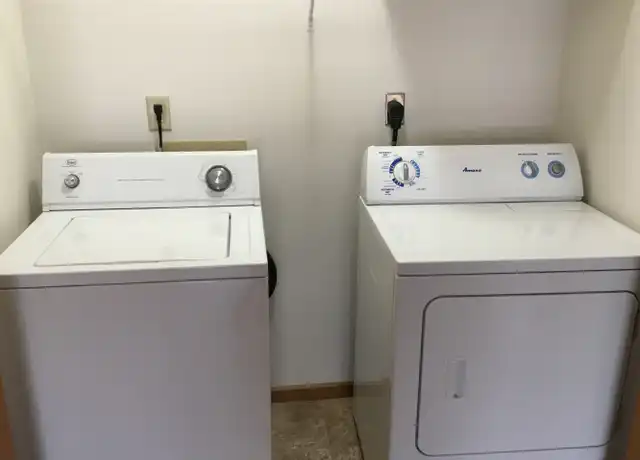 Property at 2641 Bush Ct Unit 2640-18, Stevens Point, WI, 54481, 2 beds, 1 bath, [object Object]
