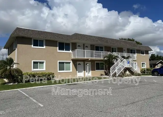 Property at 2290 S Palmetto Ave Unit C2, South Daytona, FL, 32119, 2 beds, 1 bath, [object Object]
