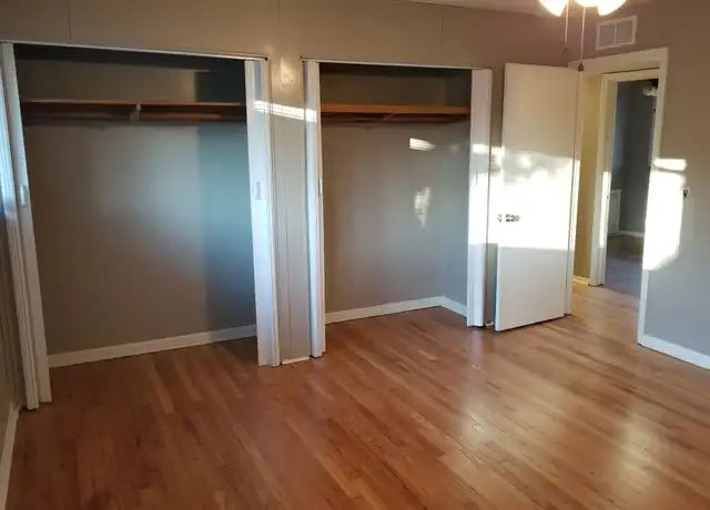 Property at 3810 E Pawnee Ct, Wichita, KS, 67218, 3 beds, 1 bath, [object Object]