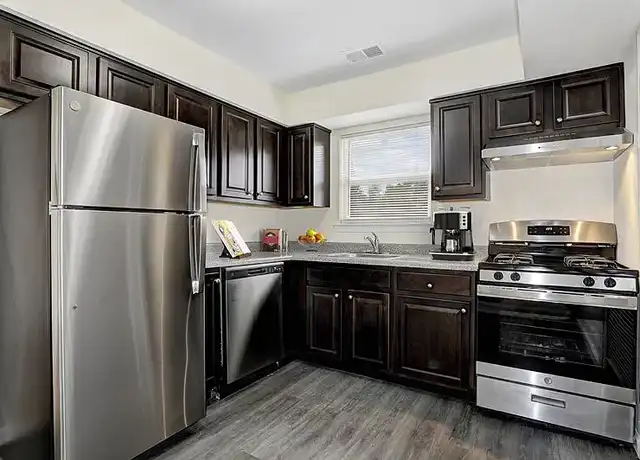 Property at Mansfield Village - 7 Mansfield Vlg, Hackettstown, NJ, 07840, 1-2 bed, 1 bath, [object Object]