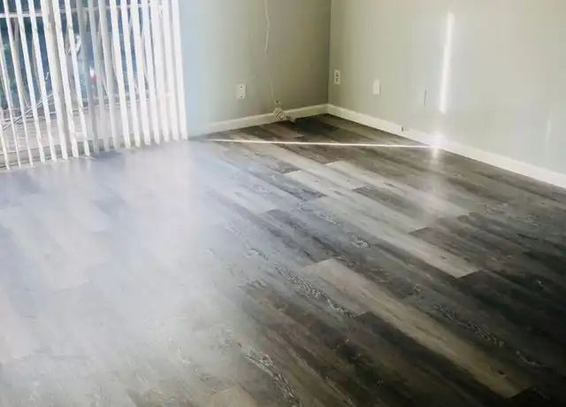 Property at 2356 Harrison Ave, Cincinnati, OH, 45211, 2 beds, 1 bath, [object Object]