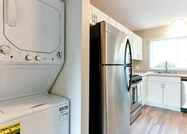 Property at Traverse Apartments - 181 Avram Ave, Rohnert Park, CA, 94928, 3 beds, 1 bath, [object Object]