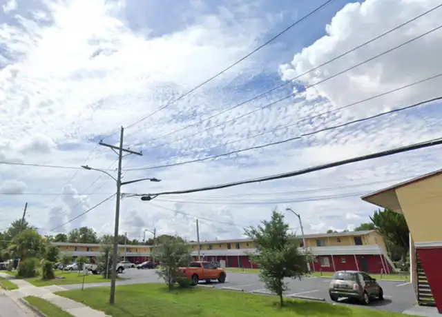 Property at 550 S John Young Pkwy Unit 11, Orlando, FL, 32805, 2 beds, 1 bath, [object Object]
