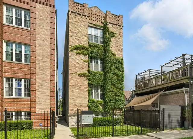Property at 749 S Claremont Ave #4, Chicago, IL, 60612, 2 beds, 2 baths, [object Object]
