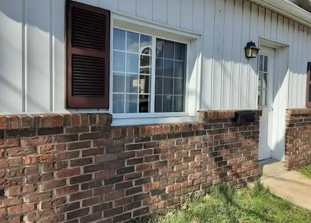 Property at 43 E Willow St, Elizabethtown, PA, 17022, 1 bed, 1 bath, [object Object]