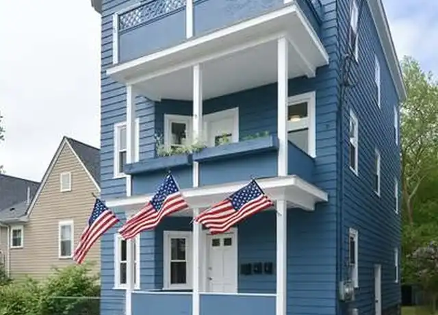 Property at 13 Siegel St Unit 1, Bristol, RI, 02809, 2 beds, 1 bath, [object Object]